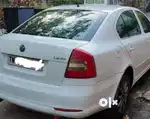 Skoda Laura 2010 Petrol 100000 Km Driven