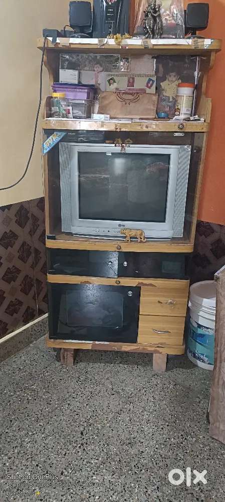 LG TV with TV stand