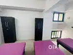 Paying guest for boys in sayajigung, alkapuri, fatehgunj
