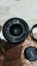 Sony 28-70mm Full Frame E Mount Lens in Genuine condition