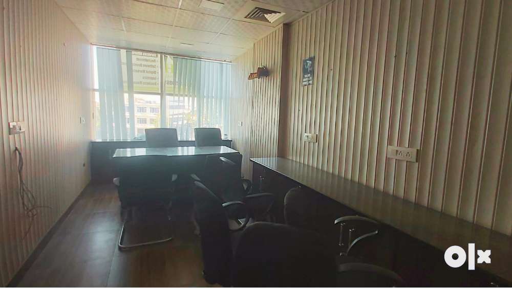 Improve Your Workspace: Awesome Deals in Zirakpur, Great Location!