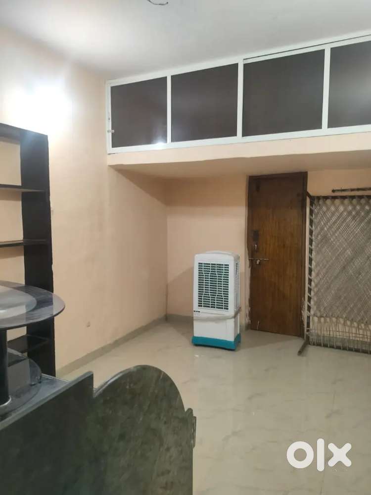 Only veg person family members