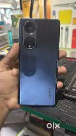 Oppo Reno8 T 5G
8 gb ram 
128 gb storage