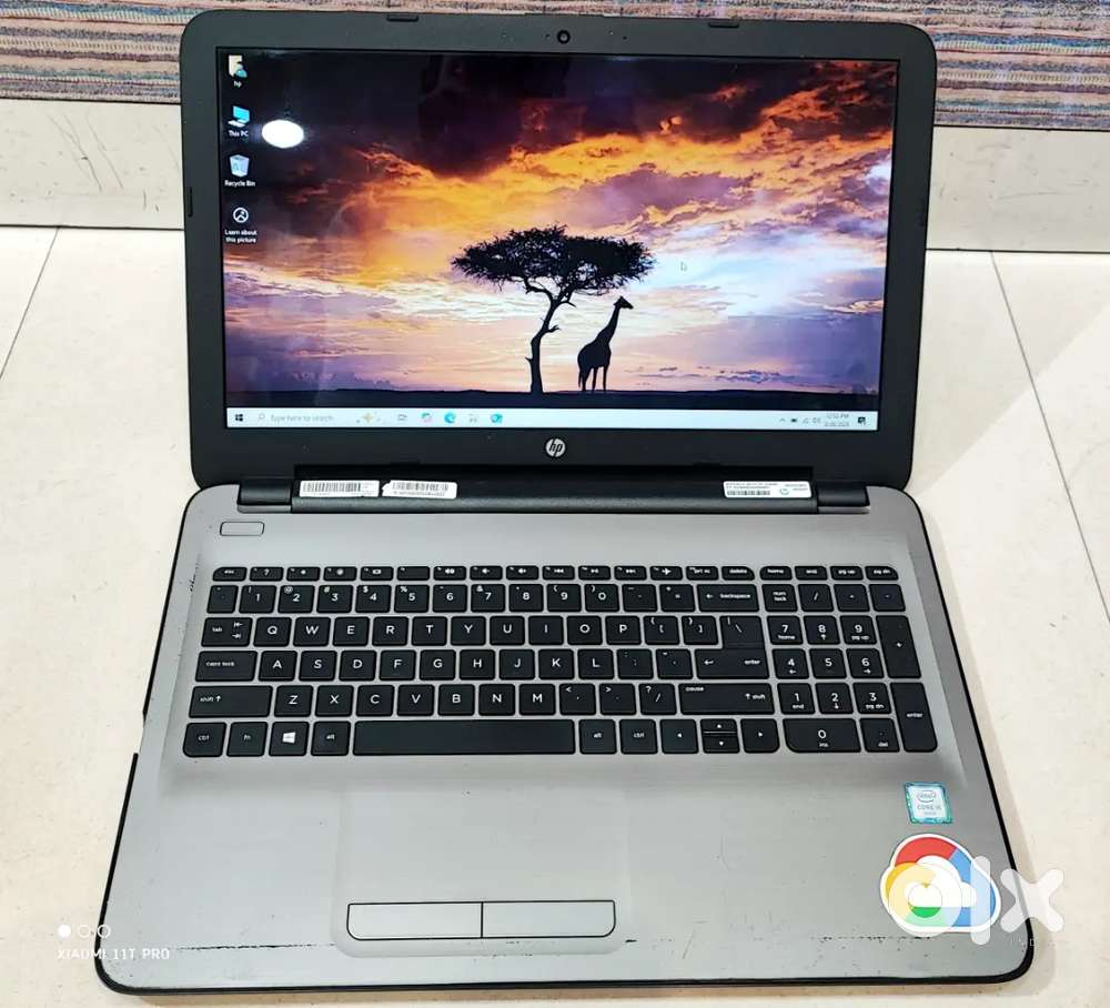 Hp laptop i5 Full size keyboard