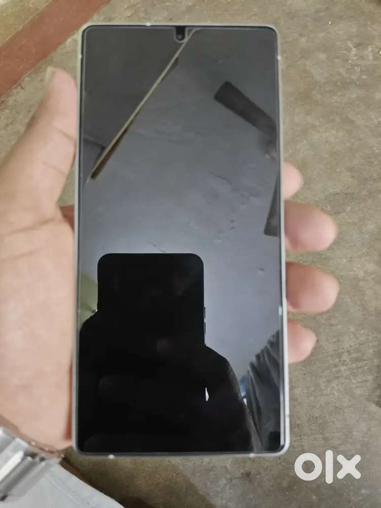 Samsung galaxy s25 ultra 5g AI smart phone (12 gb,256gbstroage)