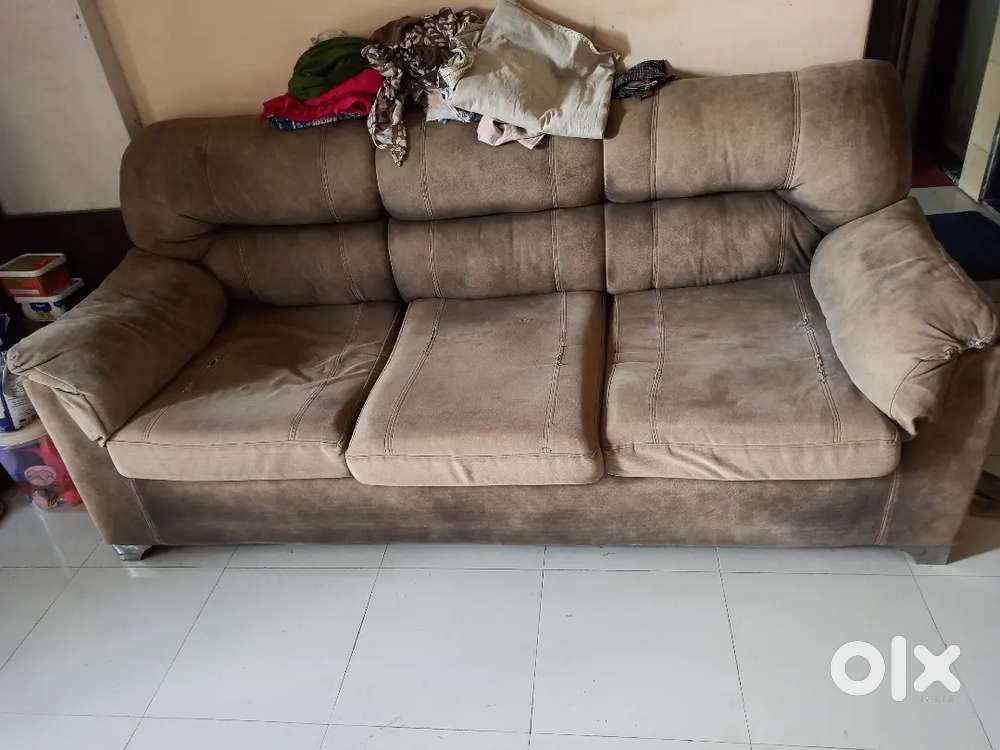 Sofa computer Table and shringaardaani