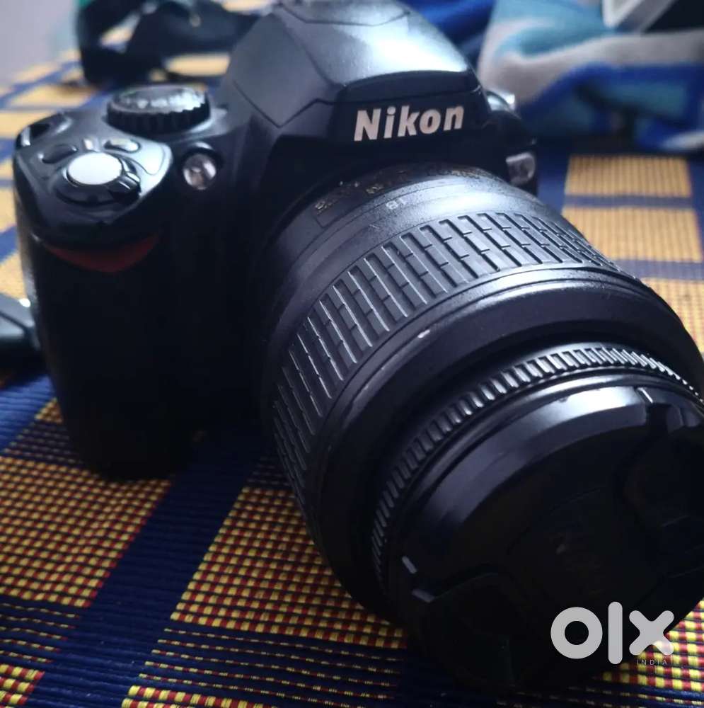 Nikon DSLR D40 super camera with bag and charger free
