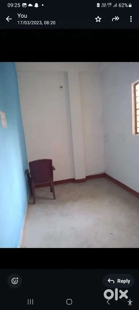 Room for student bacheor with bed fan common toilet kitchen available
