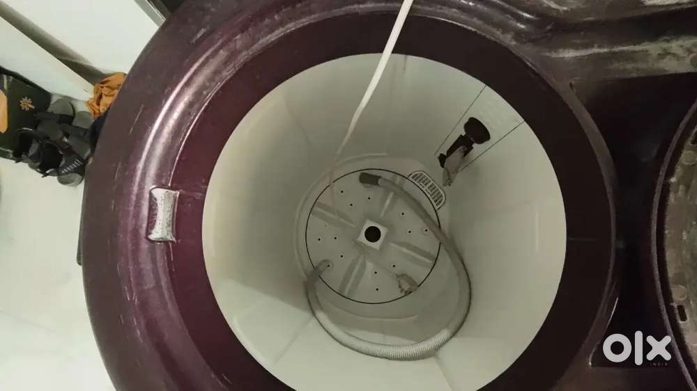 Whirlpool Semi automatic washing machine 7kg capacity
