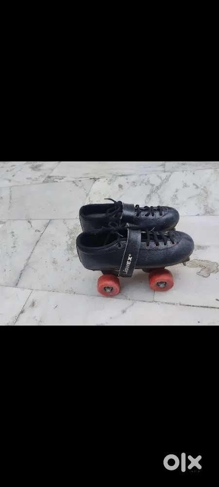 Rolling skates
