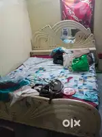 King size cot and dressing table for sale