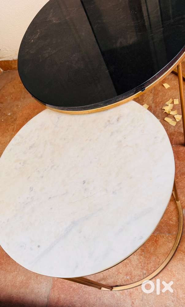 Centre table