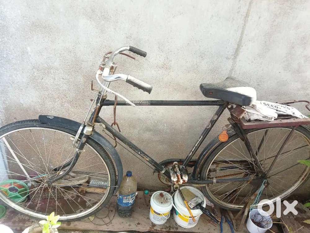 Hero new condition cycle 22 inch colour black 2021 model