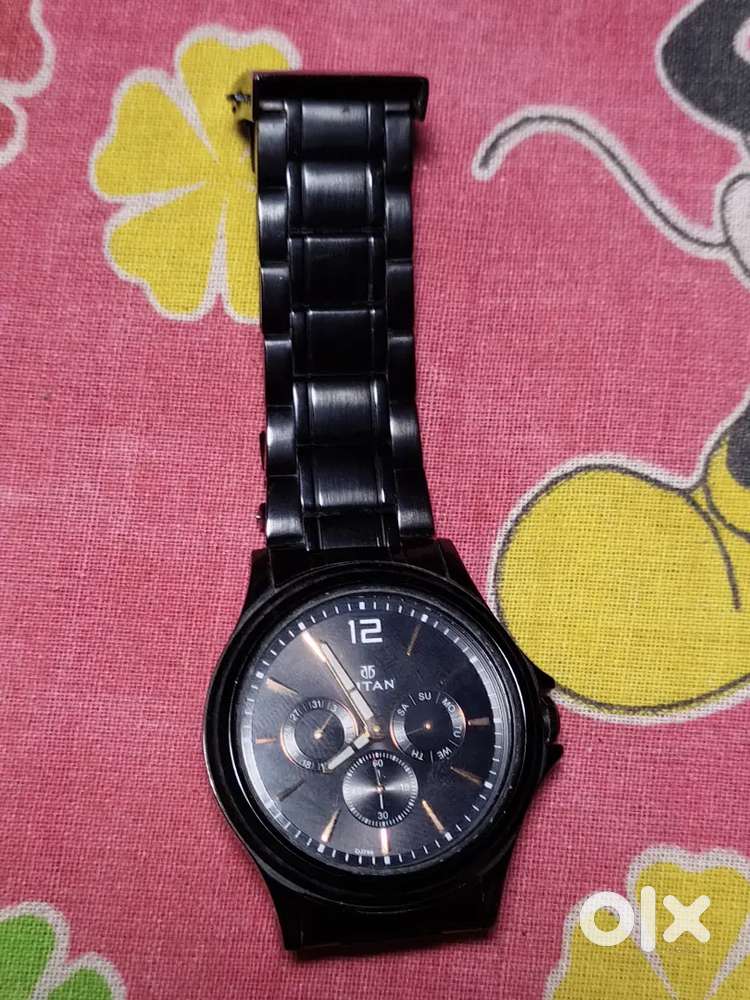 Original TITAN branded watch full Black metal for men super condition