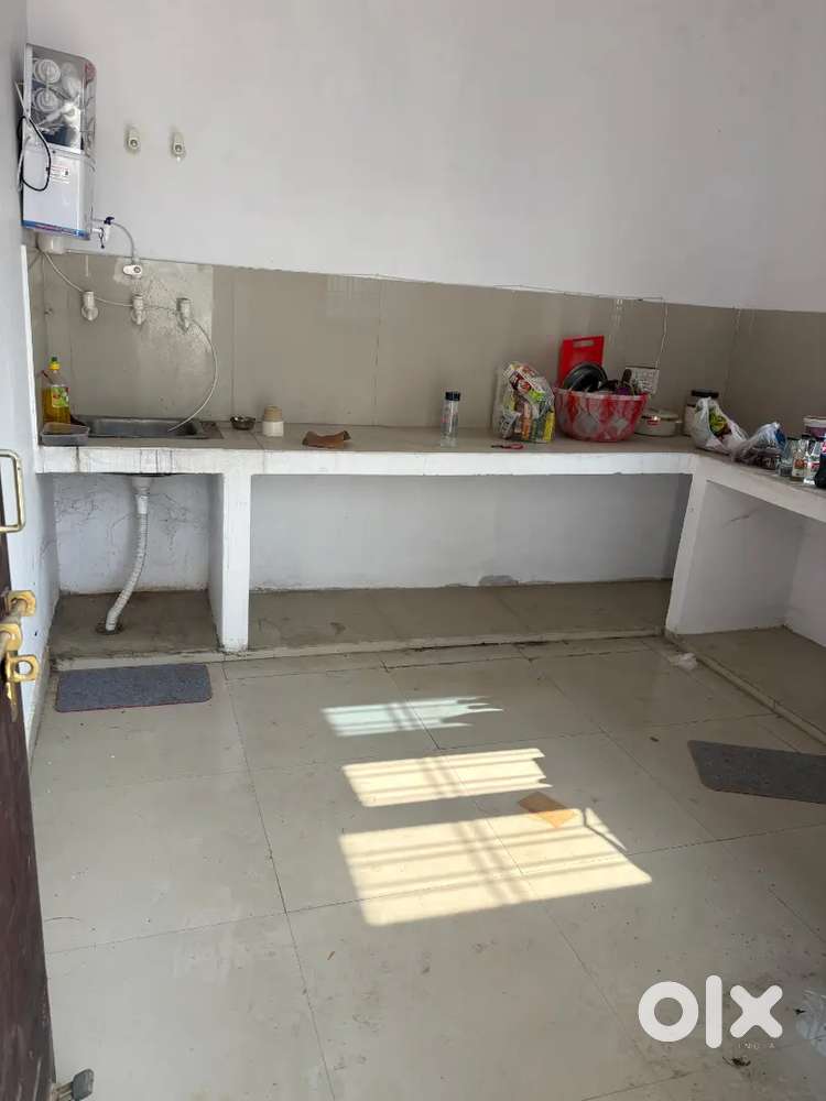 Indipendent property near central academy