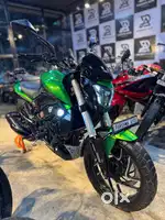 Bajaj Dominor 400