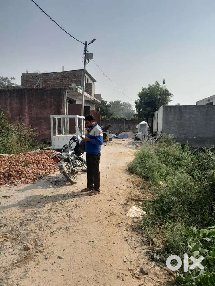 100 Gaj plot 20x45@ 37K Durga enclave Bulandsahar Ajad Public School