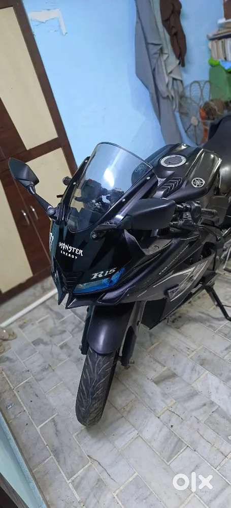 Yamaha R15 v3 showroom condition