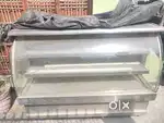Non ac counter and other fast food ke bartan