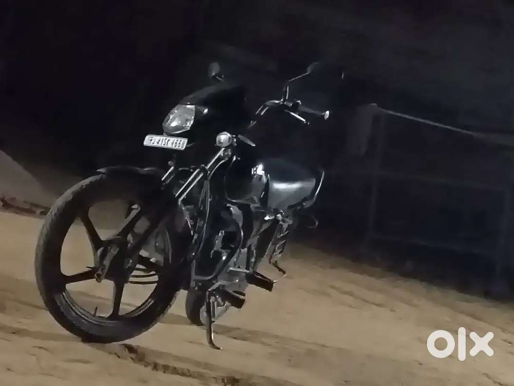 Baik me koi bhi kmi nhi hai