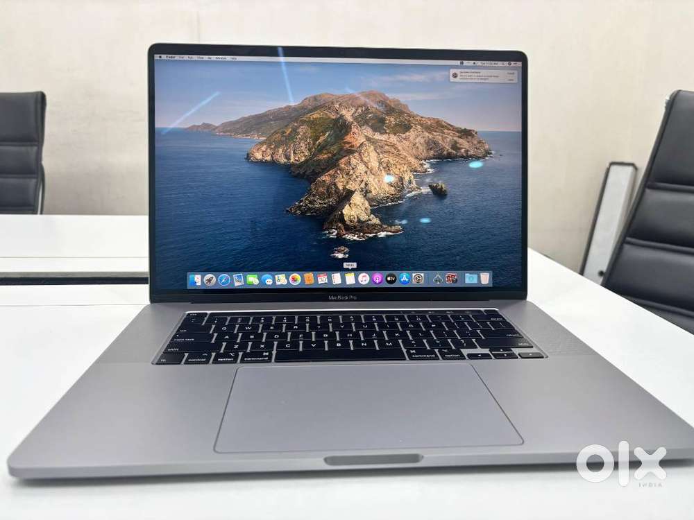 Apple MacBook Pro A2141 (Open Box)