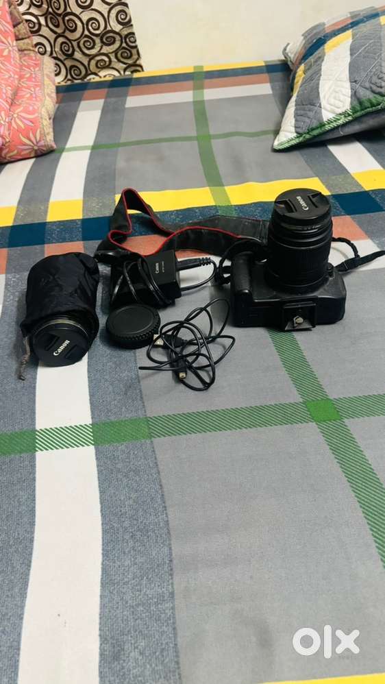 Canon 700 D