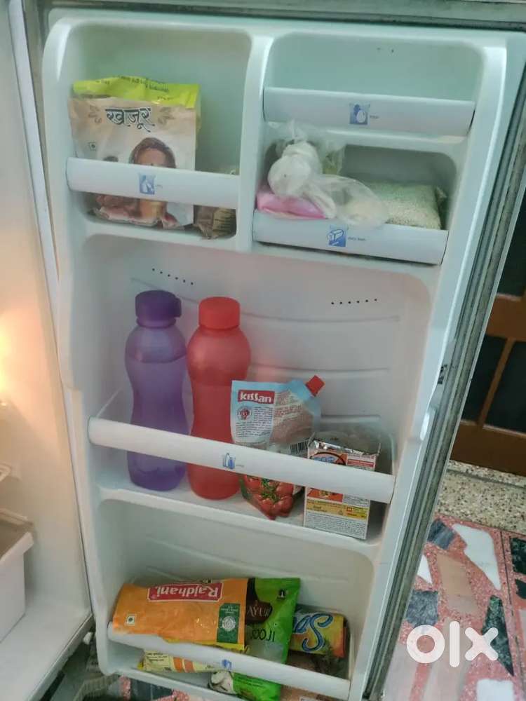 Whirlpool 180L Refrigerator for Sale – Excellent Condition!