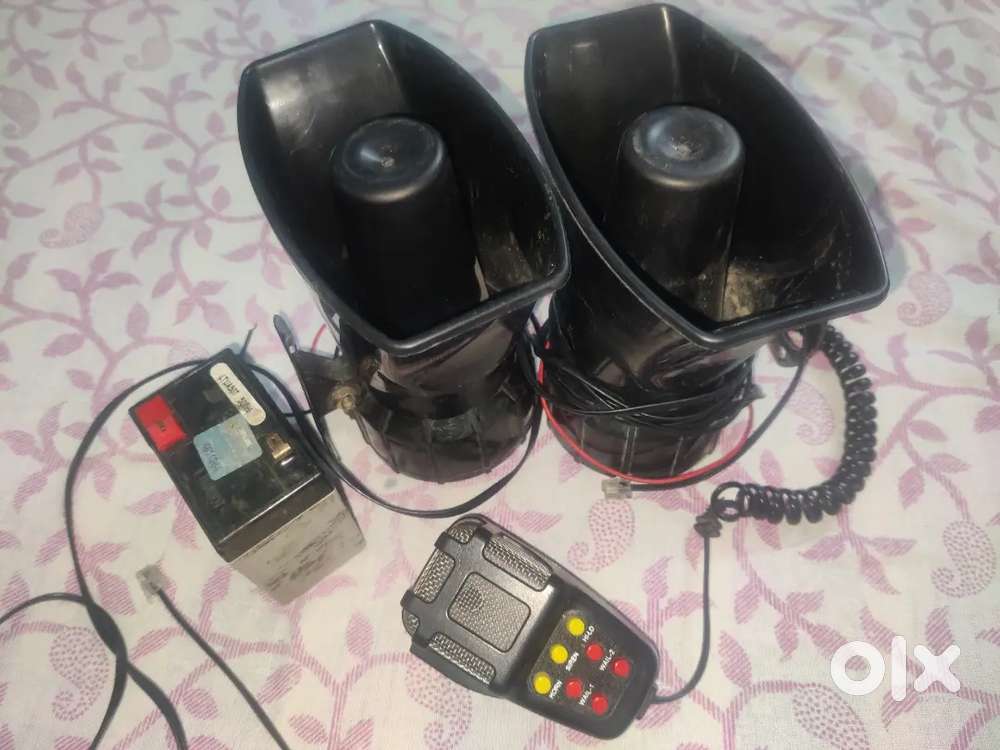 2 Electronic Siren including battery.