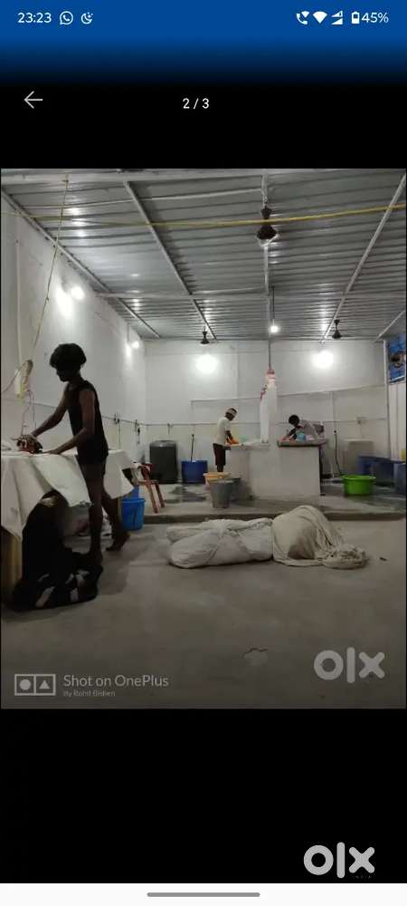 लांड्री में काम करने के लिए स्टाफ चाहिए. We need full time helper