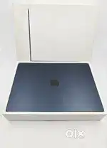 Apple Macbook Air M2 13.6inch 256GB/8GB Midnight (Full Kit)