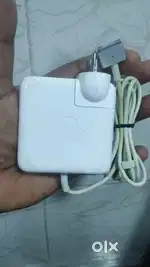 -Macbook charger oringinal