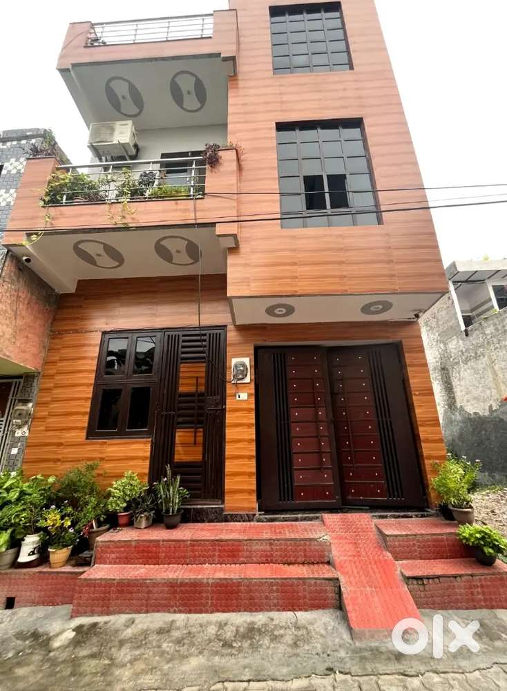 Individual New Construction 1.5 Story House for Sale