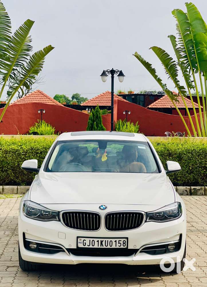 BMW 3 Series GT 320d Luxury Line, 2019, Diesel