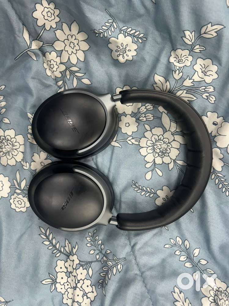Bose headphone