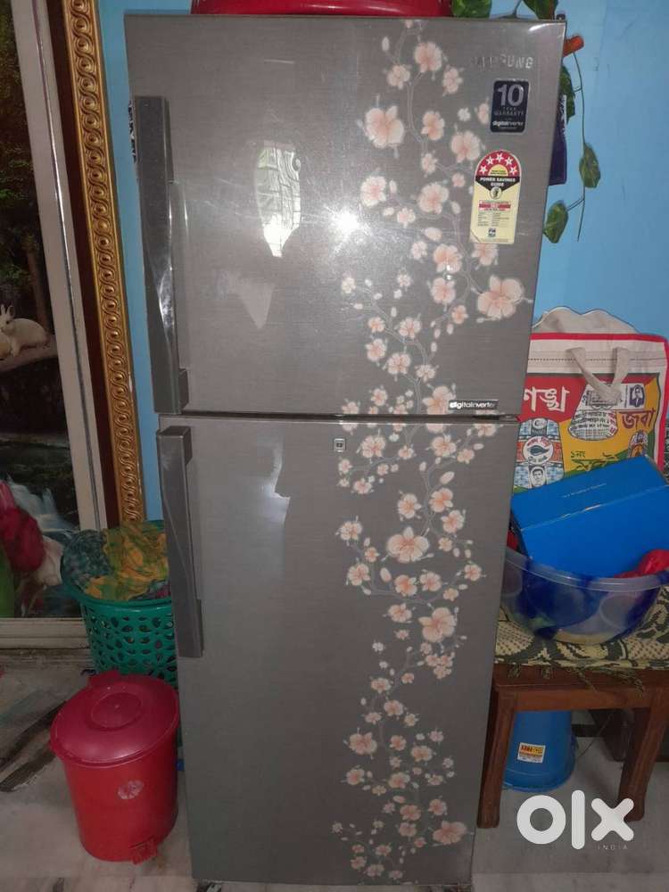 Samsung 321 L 5 Star Frost-free Double Door Refrigerator Year - 2014