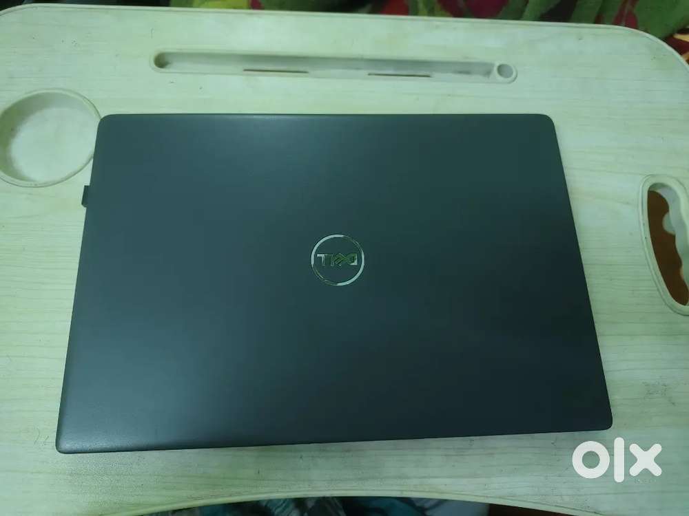 A leptop very very good condition 101%