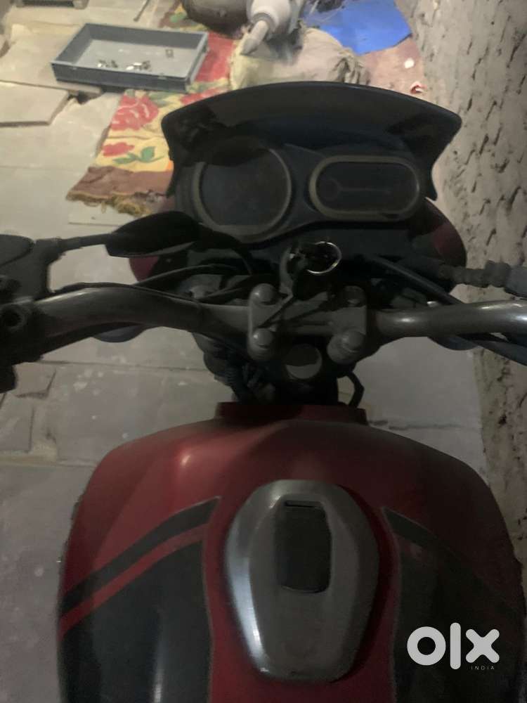 Bajaj vikrant v15