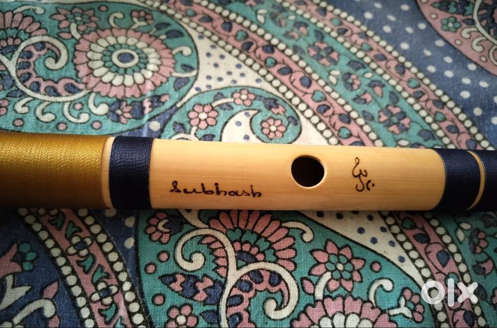 C Natural Medium Bansuri Flute (Right Hand)(with case)