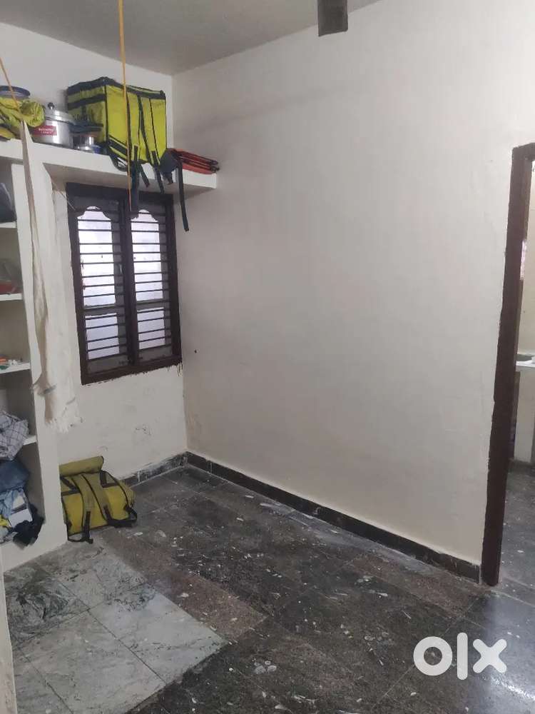 Room for working women only accommodation