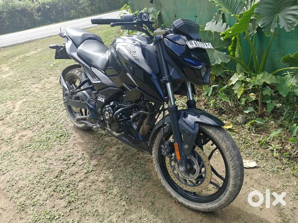 For sale bajaj pulser n160 full maintenance condition