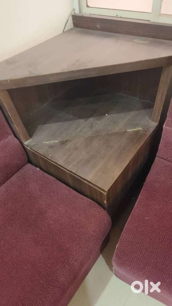 almirah fr putting many accesories