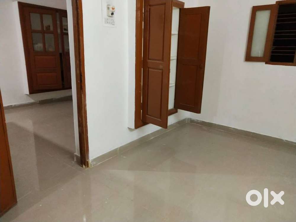 House for rent in westmambalam