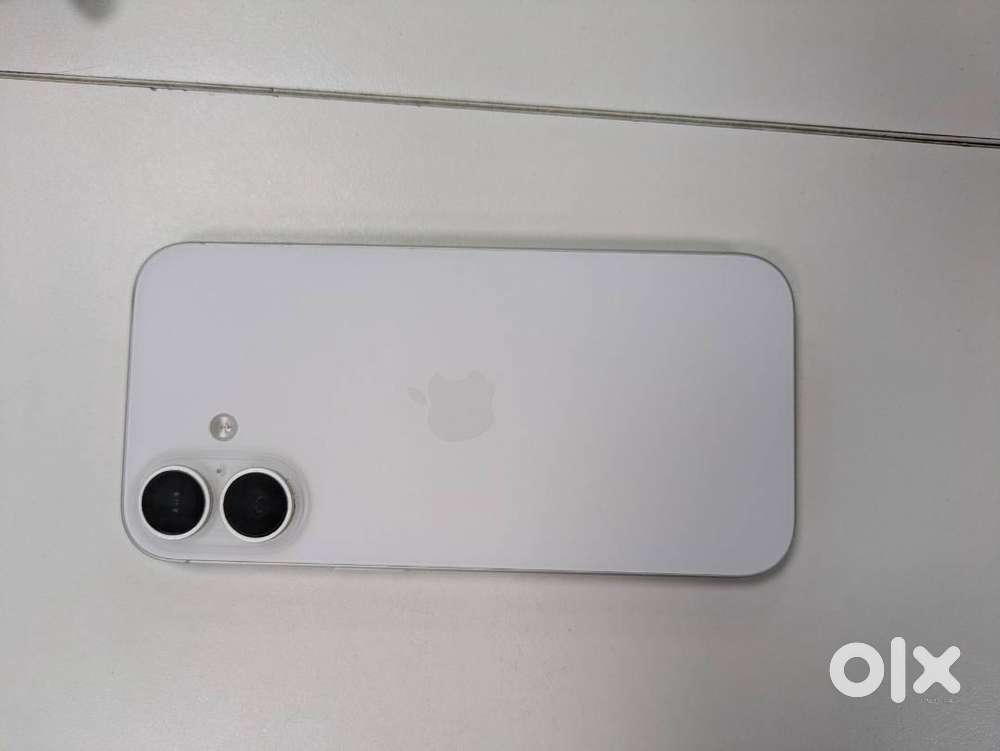 I PHONE 16
