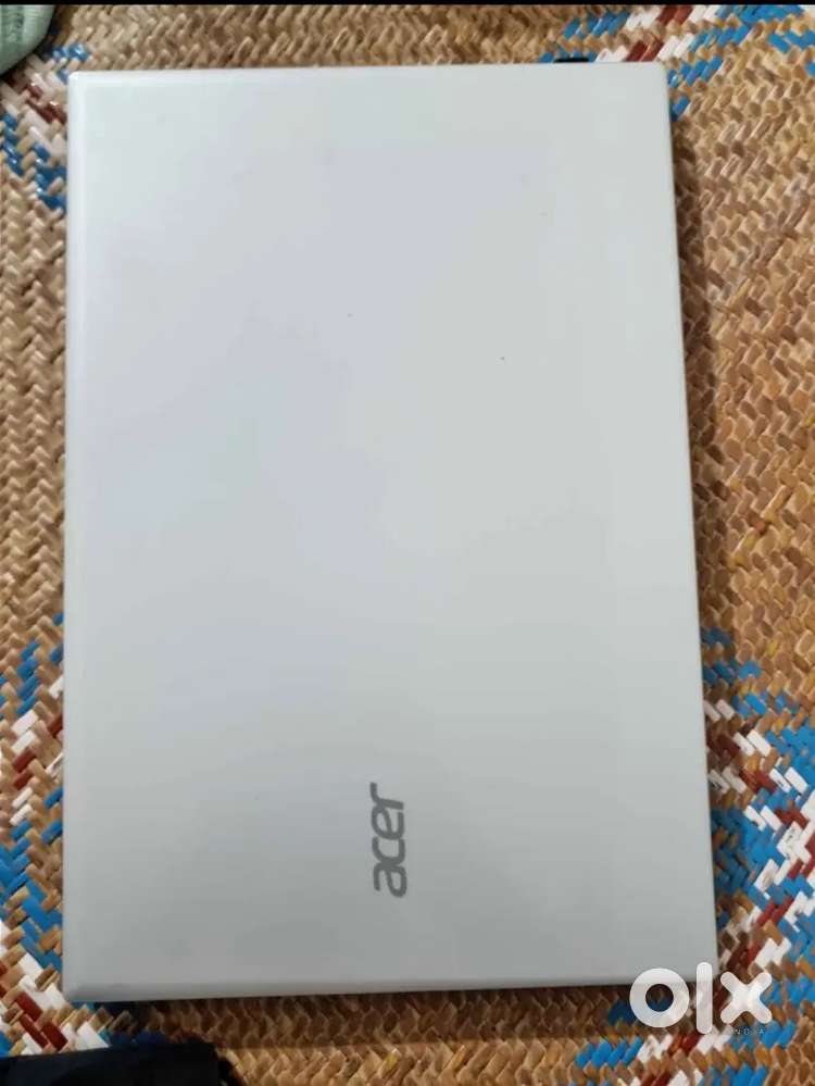 Acer (Acer one14 z8-415