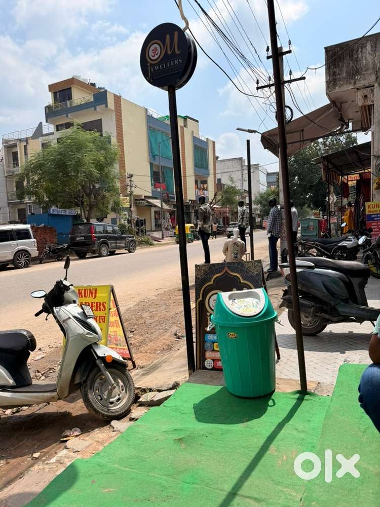 Cafe for sell chalta cafe best benifit