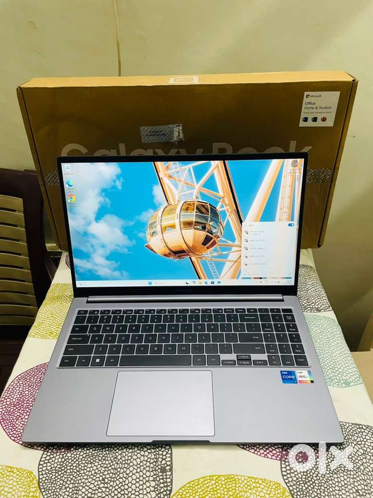 Samsung Galaxy Book 4 Core i7 13th Gen 512GB SSD 16GB Ram 15.6 inch