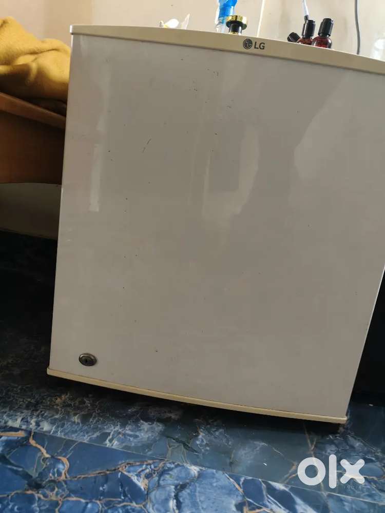 LG fridge For sale very condition