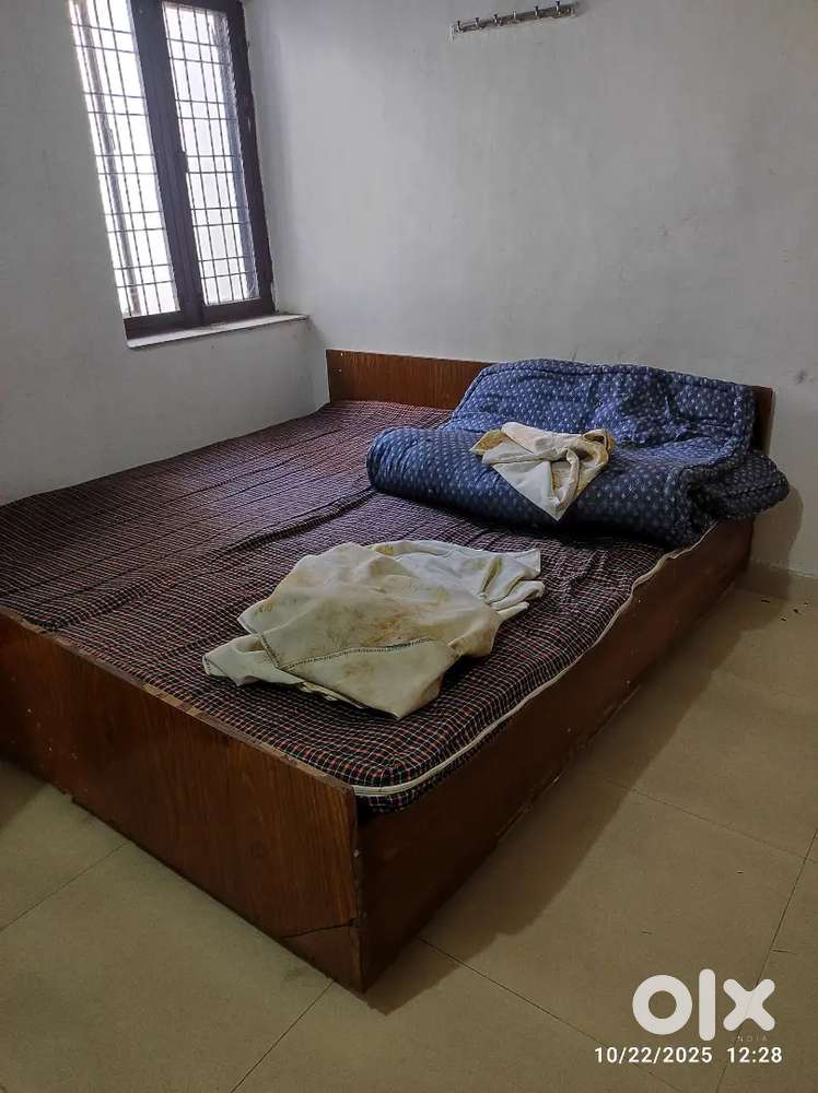 2 ROOMS FURNISHED WITH BED RO GEYSER @ BALLUPUR