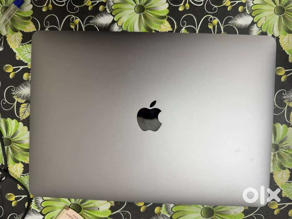 Macbook air retina 13 inch 2018