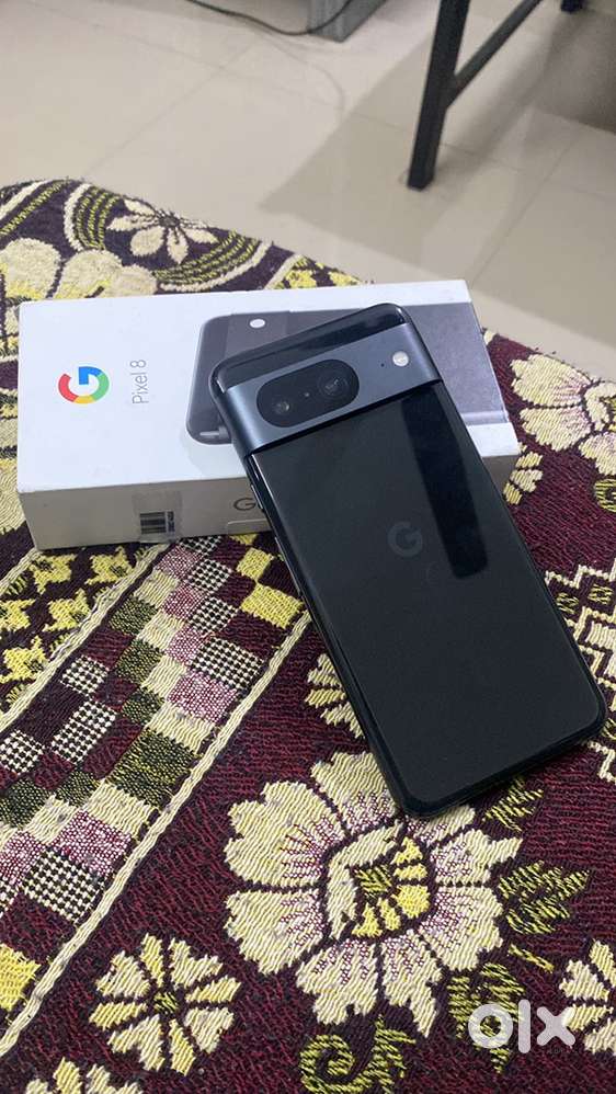 Pixel 8 (8/128 GB) obsidian color